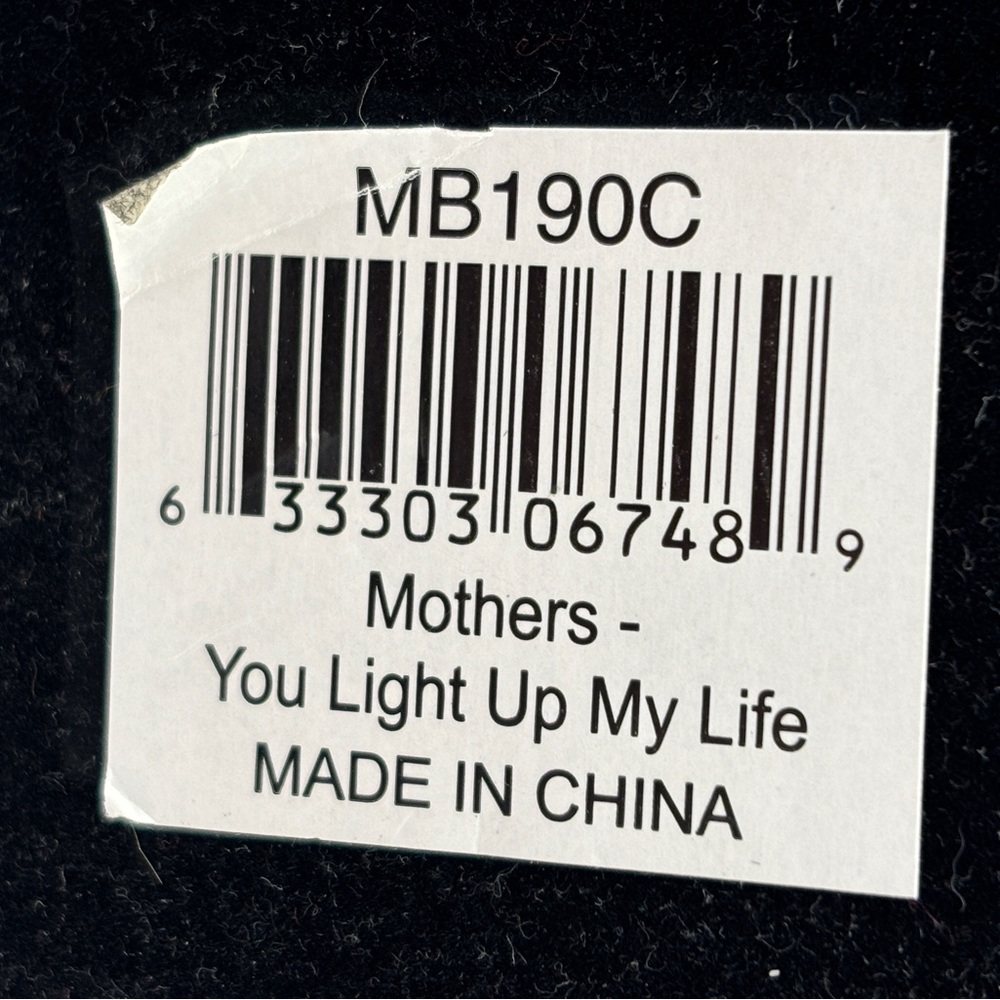 Beautiful Mother-themed Jewelry/Music Box with Swappable Picture Frame - Picture 11 of 13